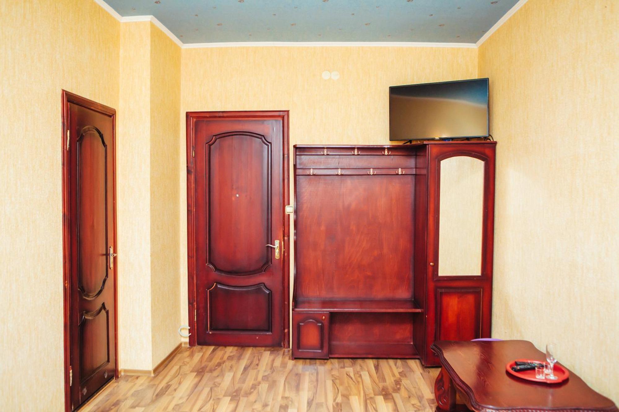 Європа Готель Solomonovo Exterior photo